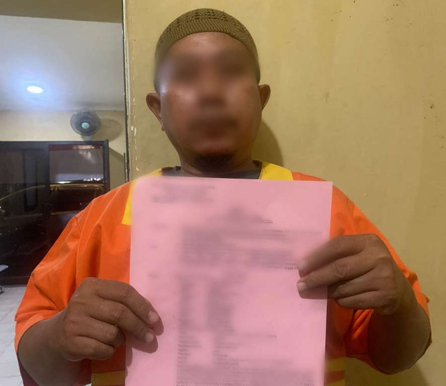 Keterlaluan! Guru Mengaji Cabuli Muridnya yang Sedang Baca Al-Qur